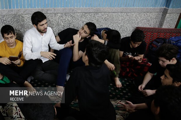 اعتکاف؛ ترمز آگاهانه در زندگی پرشتاب جامعه معاصر