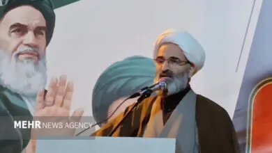 مطیعی: حضور در صحنه مردم مایه دلگرمی نیروهای مسلح است