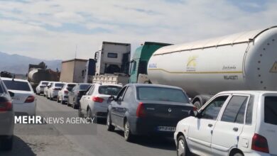 ترافیک در مسیرهای خروجی مشهد پرحجم است