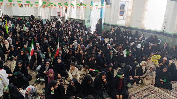 جشن بزرگ غدیر خم در حسینیه صاحب‌الزمان (عج) بهاباد برگزار شد
