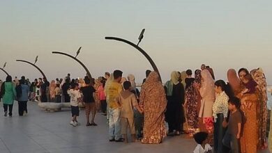 زنجیره انسانی حمایت از انقلاب اسلامی در ساحل بندرعباس