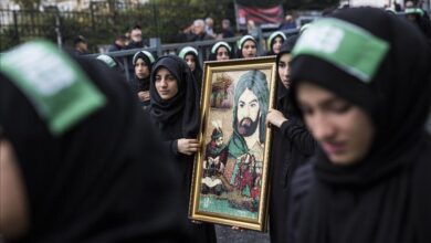 منطقه زینبیه استانبول سیاه‌پوش محرم شد؛ آغاز برنامه های عزاداری