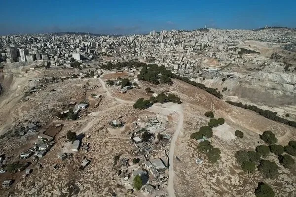 6142548