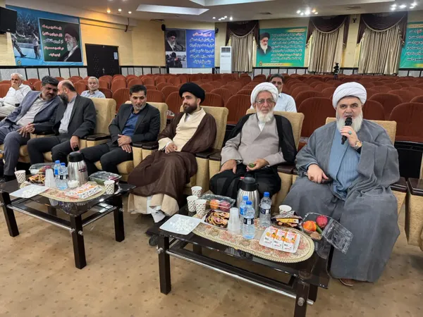 نشست صمیمانه گلستانی‌های مقیم تهران با موضوع دومین کنگره ۴ هزار شهید برگزار شد