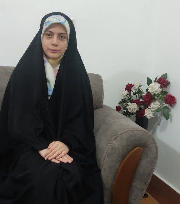 شاعر جوان گلستانی: شروع به نوشتن کنید و احساسات و اعتقادات خود را با هنر به جهان عرضه کنید شاعر جوان گلستانی: شروع به نوشتن کنید و احساسات و اعتقادات خود را با هنر به جهان عرضه کنید