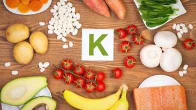 کمبود ویتامین K چه بلایی سر بدن می‌آورد؟؛ این علائم را جدی بگیرید