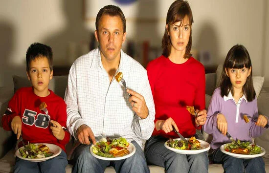 این عادت به ظاهر بیضرر، رابطه زوجها را خراب میکند