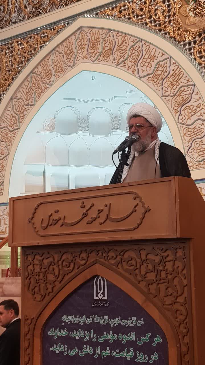 جنگ هشت‌ساله ملت ایران را ساخت و تهدید را به فرصت تبدیل کرد