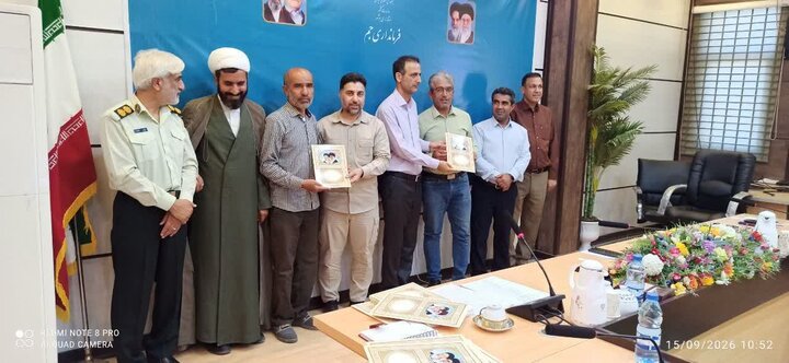 فرماندار جم: فرهنگ ایثار و شهادت باید قطب‌نمای مدیران باشد