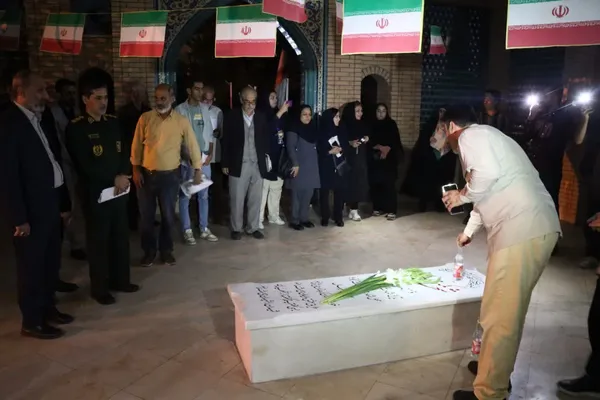 اصحاب رسانه گلستان با شهید گمنام دانشگاه علوم کشاورزی تجدید بیعت کردند