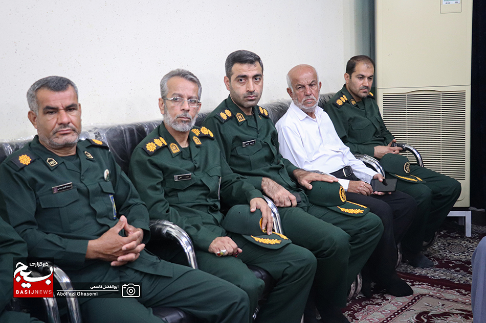 دیدار مجموعه فرماندهی سپاه جوادالائمه(ع) با امام جمعه دشتستان