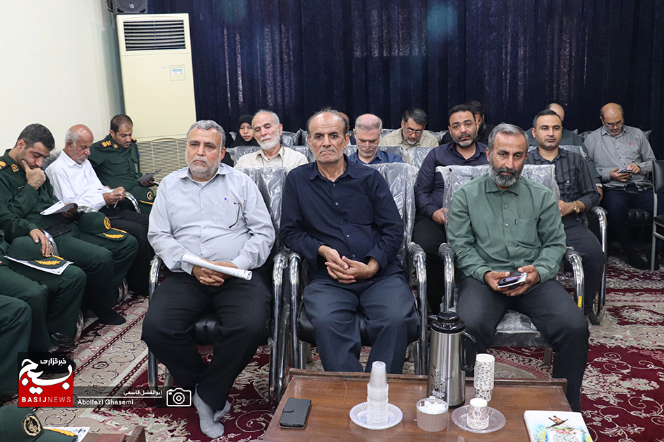 دیدار مجموعه فرماندهی سپاه جوادالائمه(ع) با امام جمعه دشتستان
