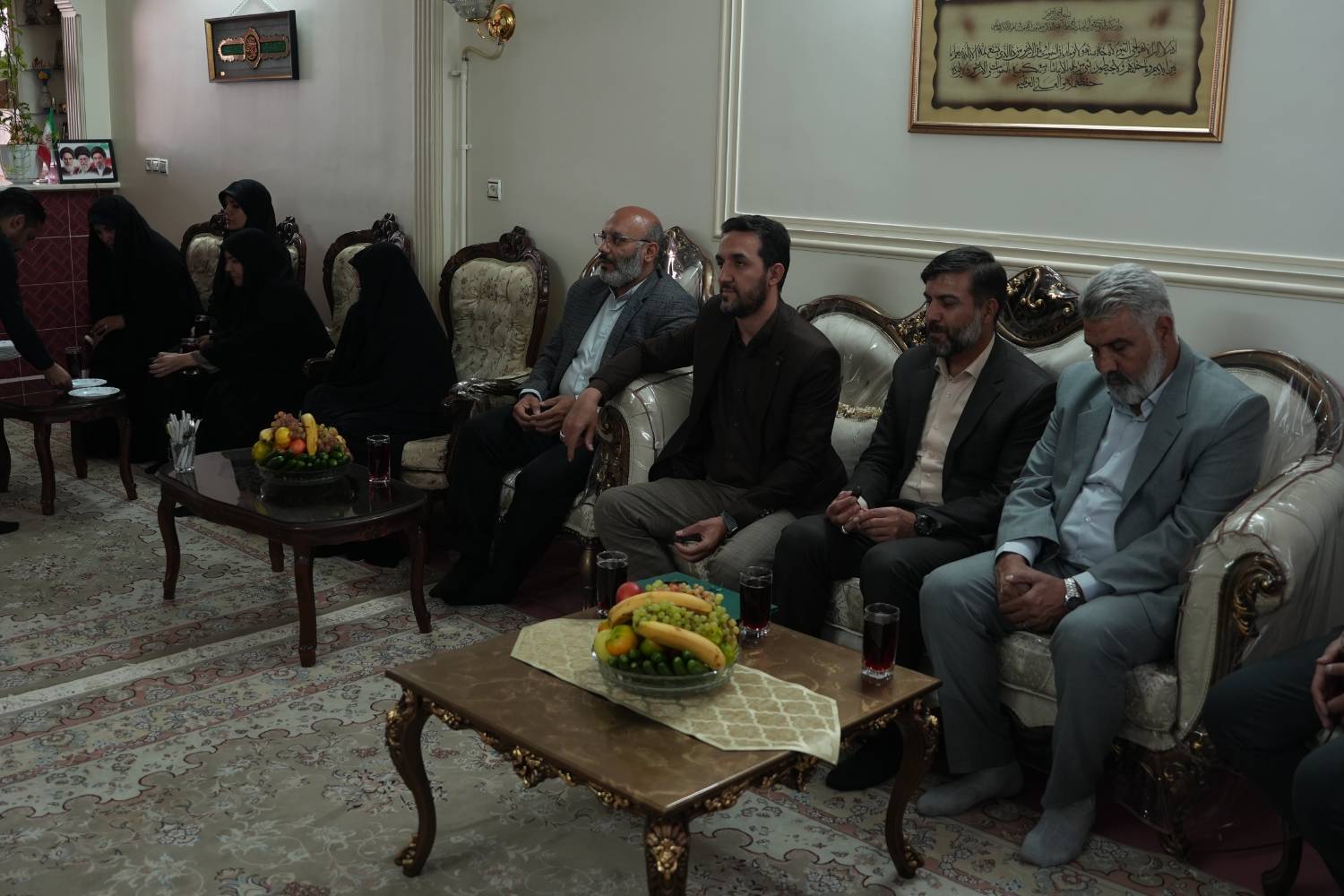 دیدار بسیجیان بنیاد مستضعفان با خانواده شهید والامقام «*عوض علی ضیائی*» و تشرف به مزار این شهید بزرگوار