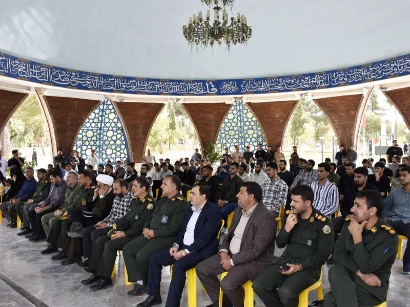 برگزاری گرامیداشت روز سرباز در گلزار شهدای ایلام